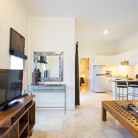 Beach Melati Apartments 레기안 외부 사진