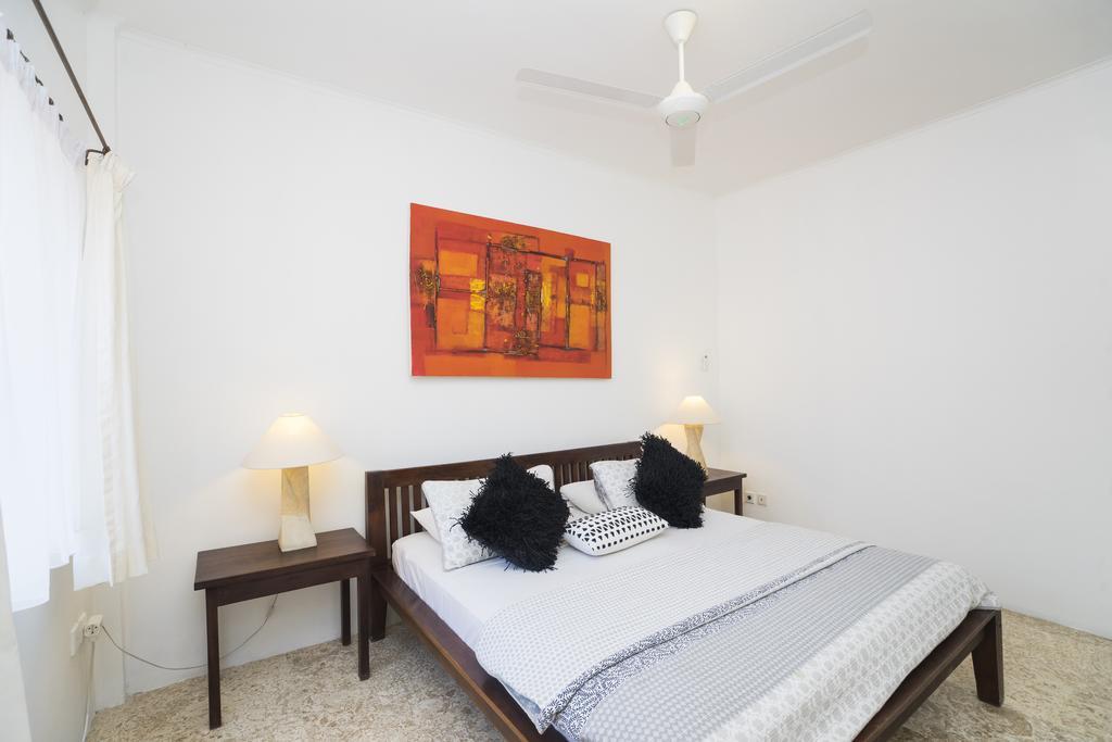 Beach Melati Apartments 레기안 외부 사진