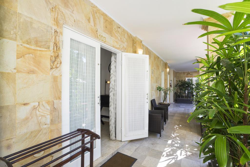 Beach Melati Apartments 레기안 외부 사진