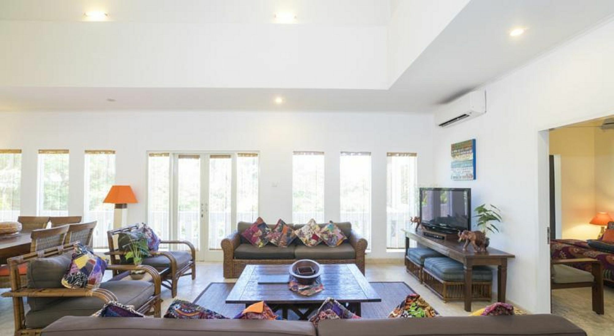 Beach Melati Apartments 레기안 외부 사진